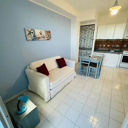 Oltremare Apartment